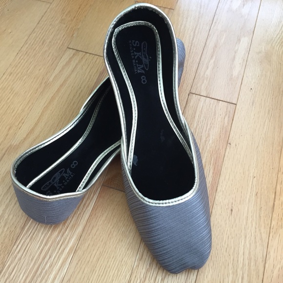 BN silky grey flats, handmade, khussa jutti - Picture 5 of 6